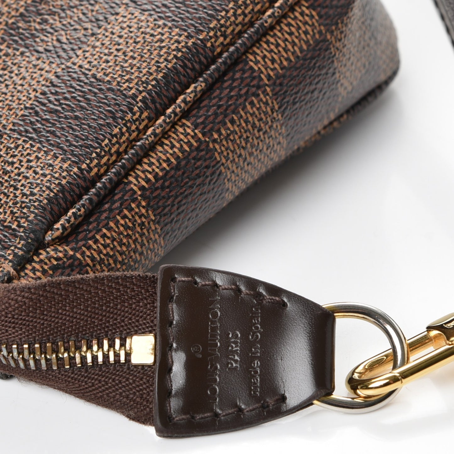 Damier Ebene Pochette Accessories NM