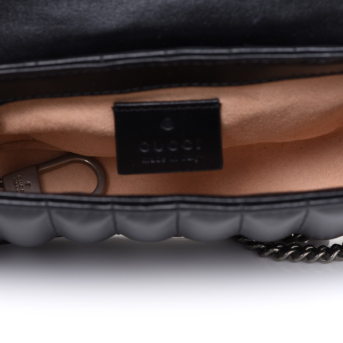 Calfskin Matelasse Aria Super Mini GG Marmont Shoulder Bag Black