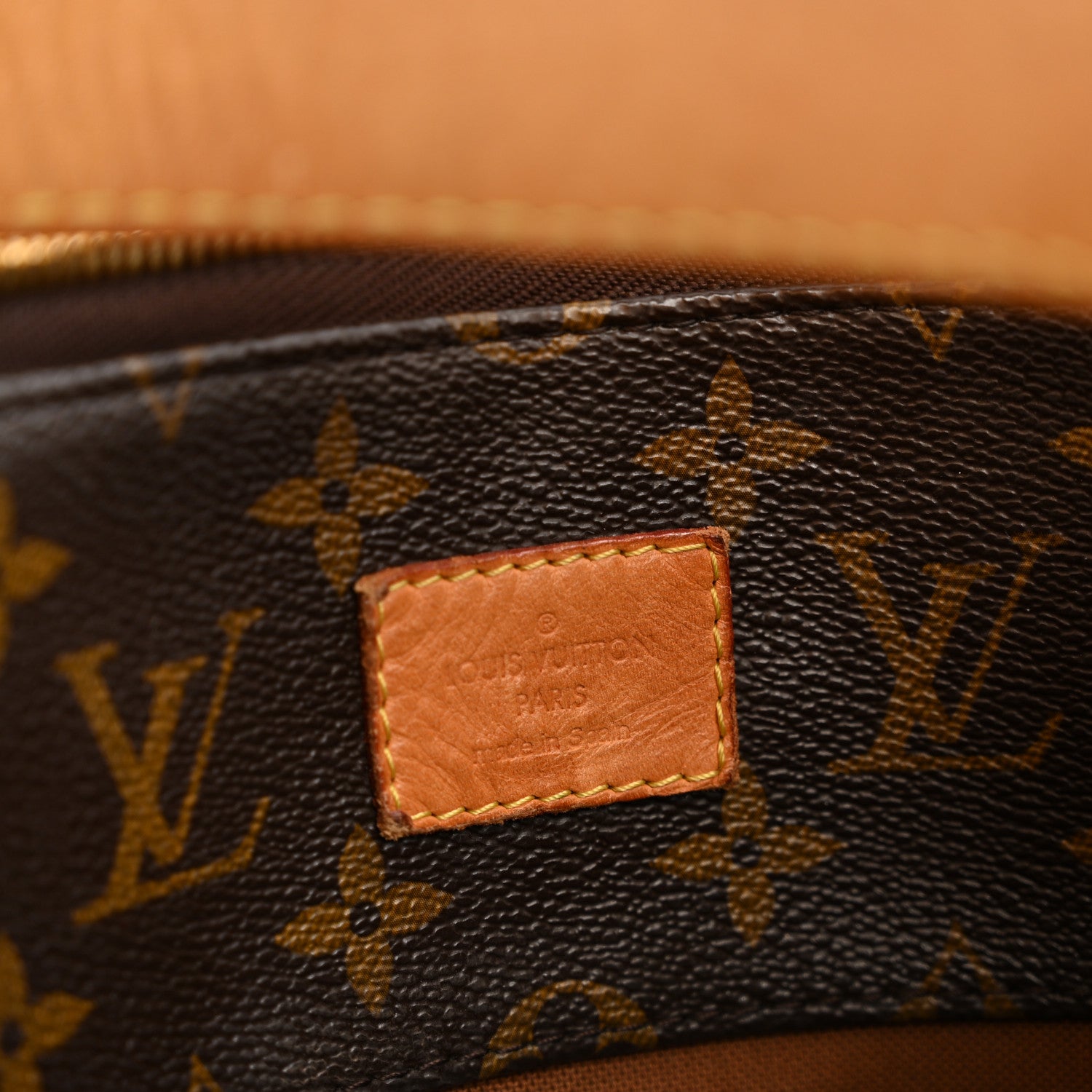 Louis Vuitton Monogram Sully MM 6 of 13