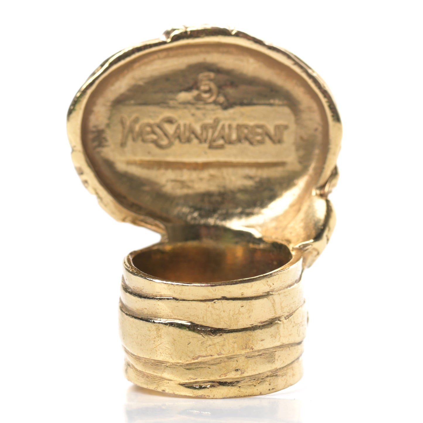 Glass Cabochon Arty Ovale Ring 5 Gold White Coral