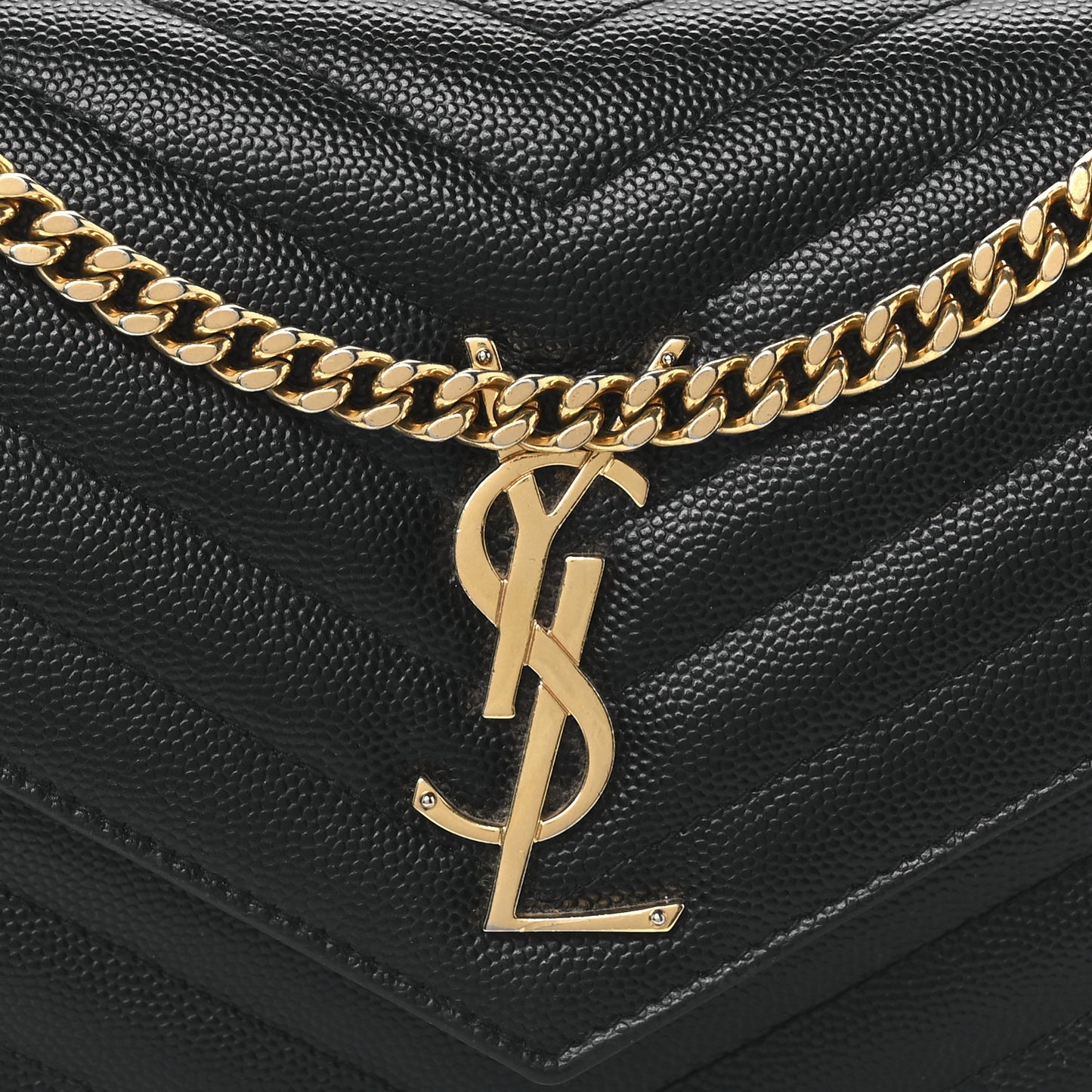 Grain De Poudre Matelasse Chevron Monogram Chain Wallet Black