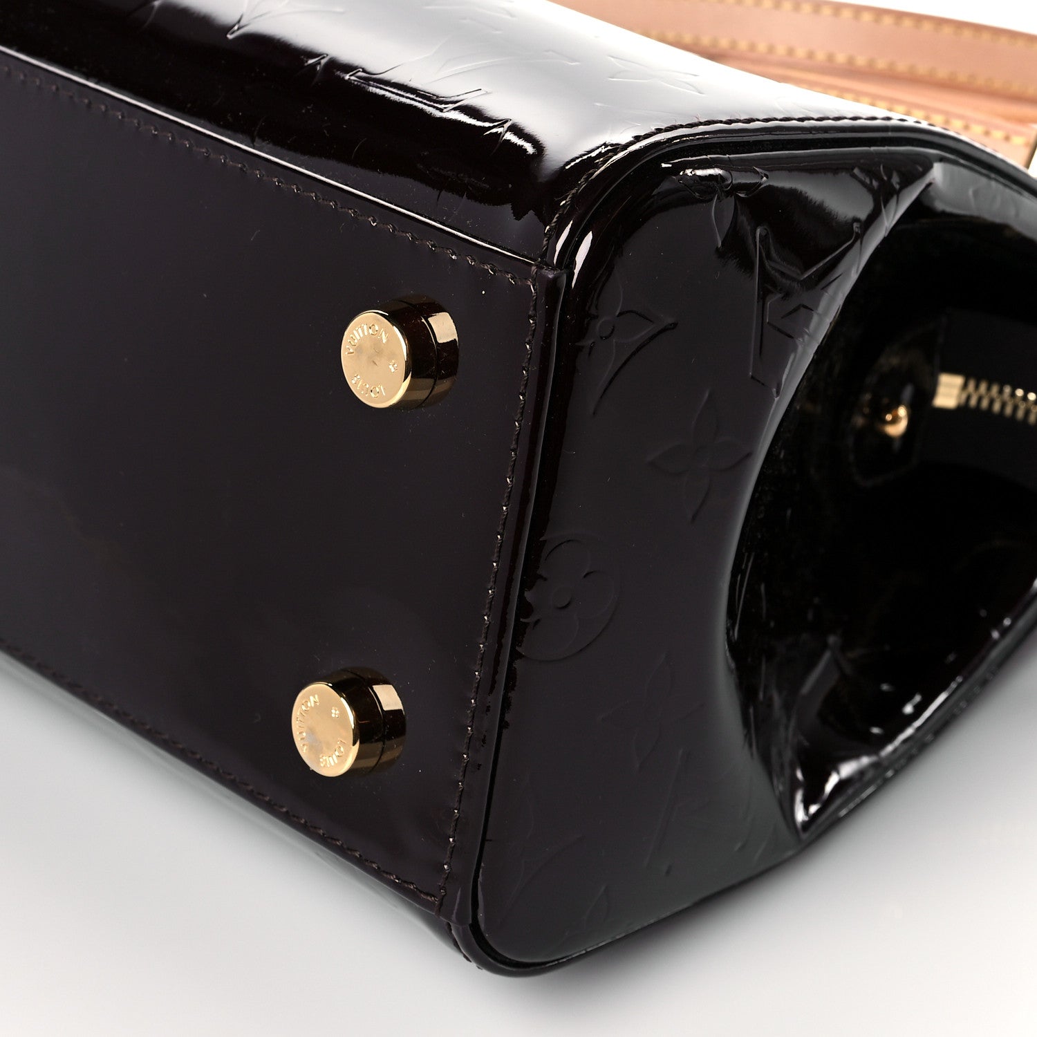 Louis Vuitton Vernis Brea MM Amarante 9 of 9