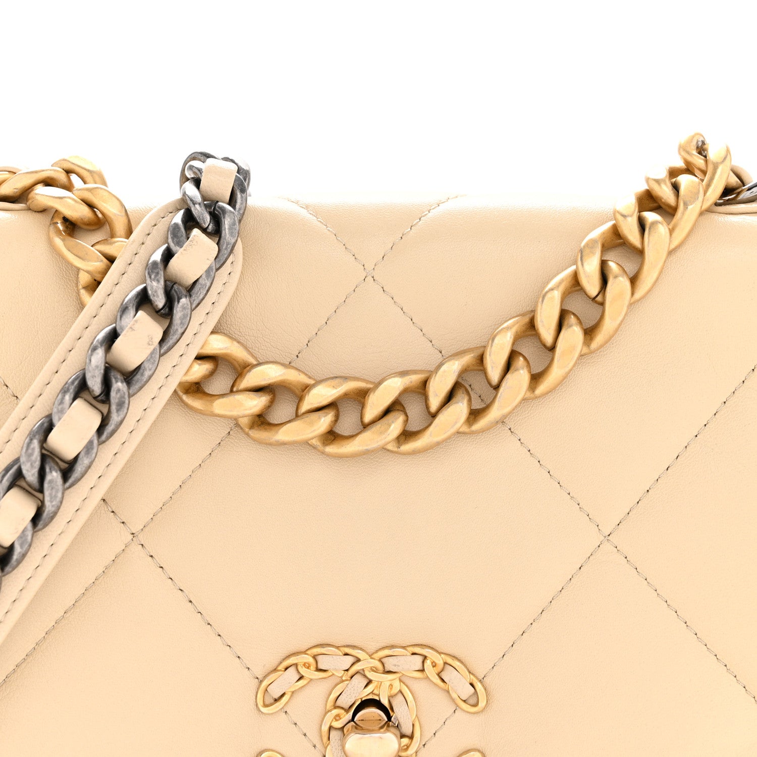 Chanel Lambskin Quilted Medium Chanel 19 Flap Beige 8 of 15