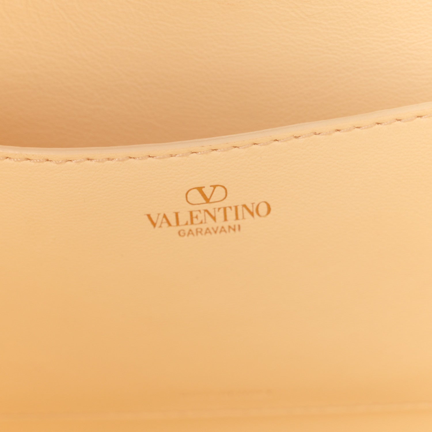 Valentino Garavani Grained Calfskin Vlogo Tote White 6 of 12