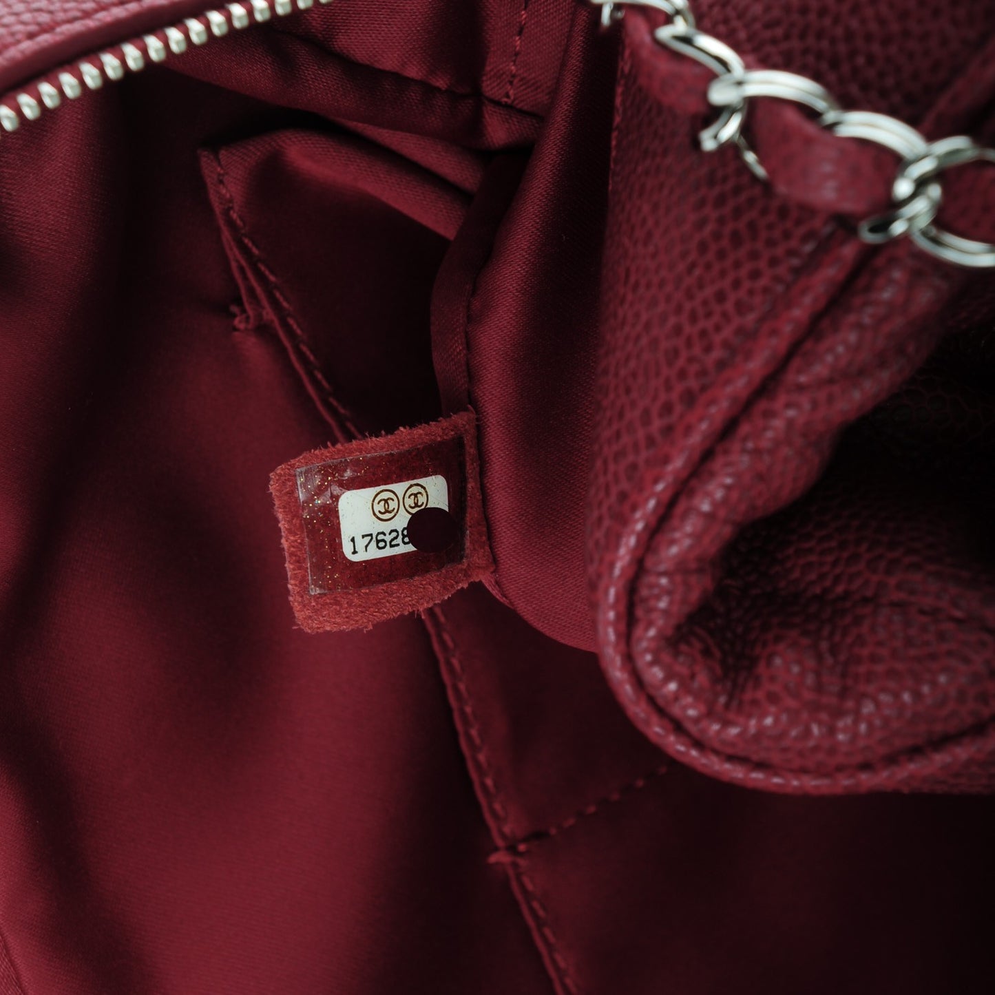 Caviar Quilted Large Paradoxal Camera Case Red