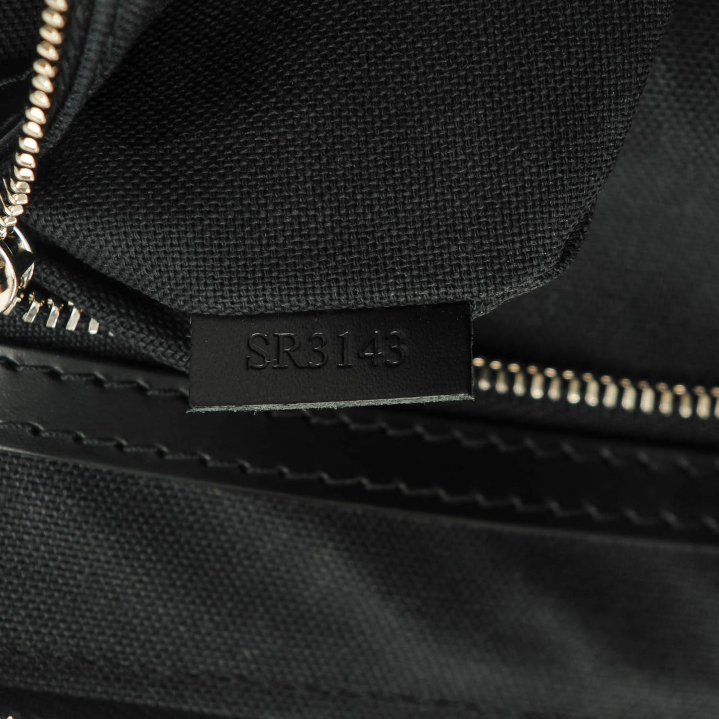 Damier Graphite Poche Documents Holder