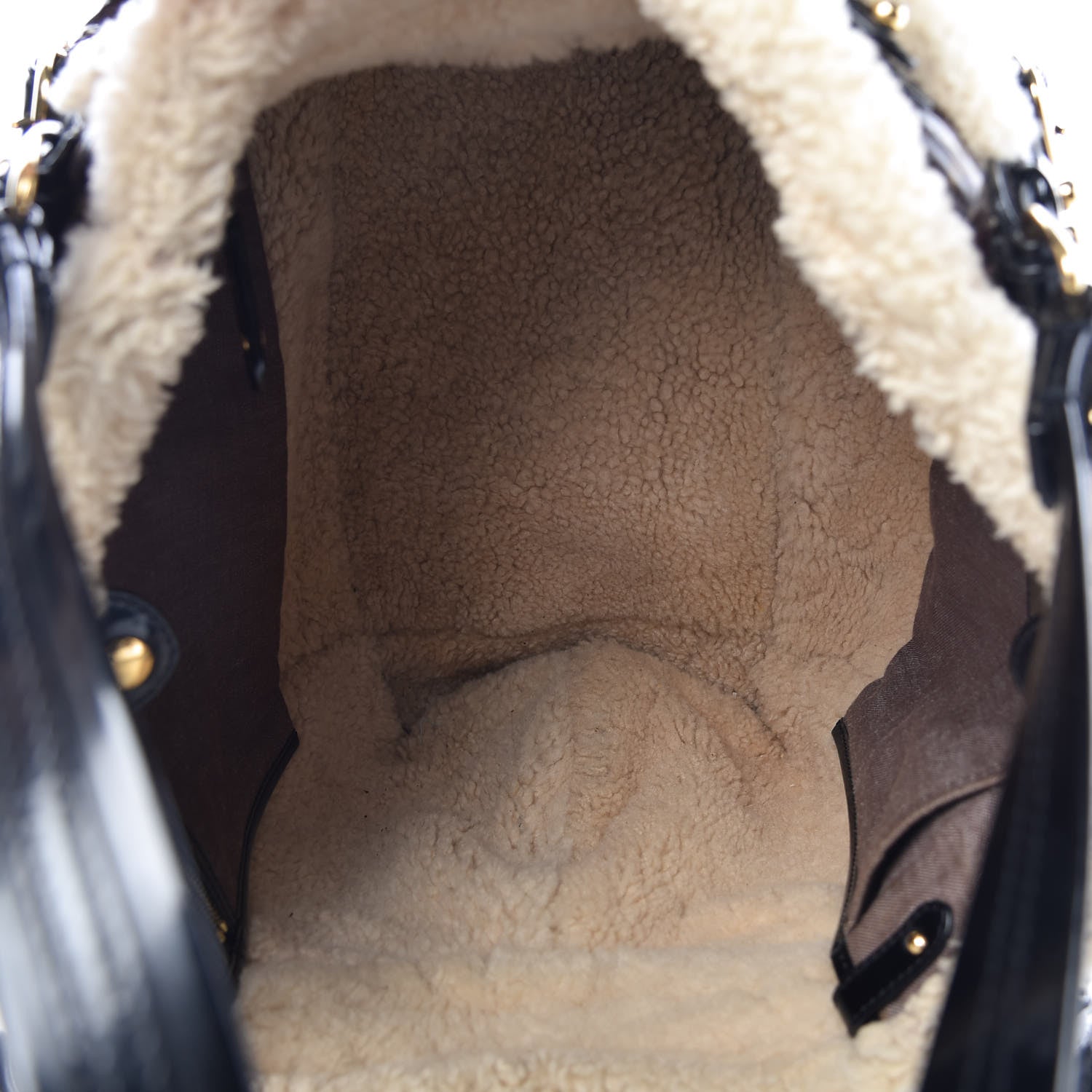 Louis Vuitton Patent Monogram Shearling Sac Thunder 5 of 11