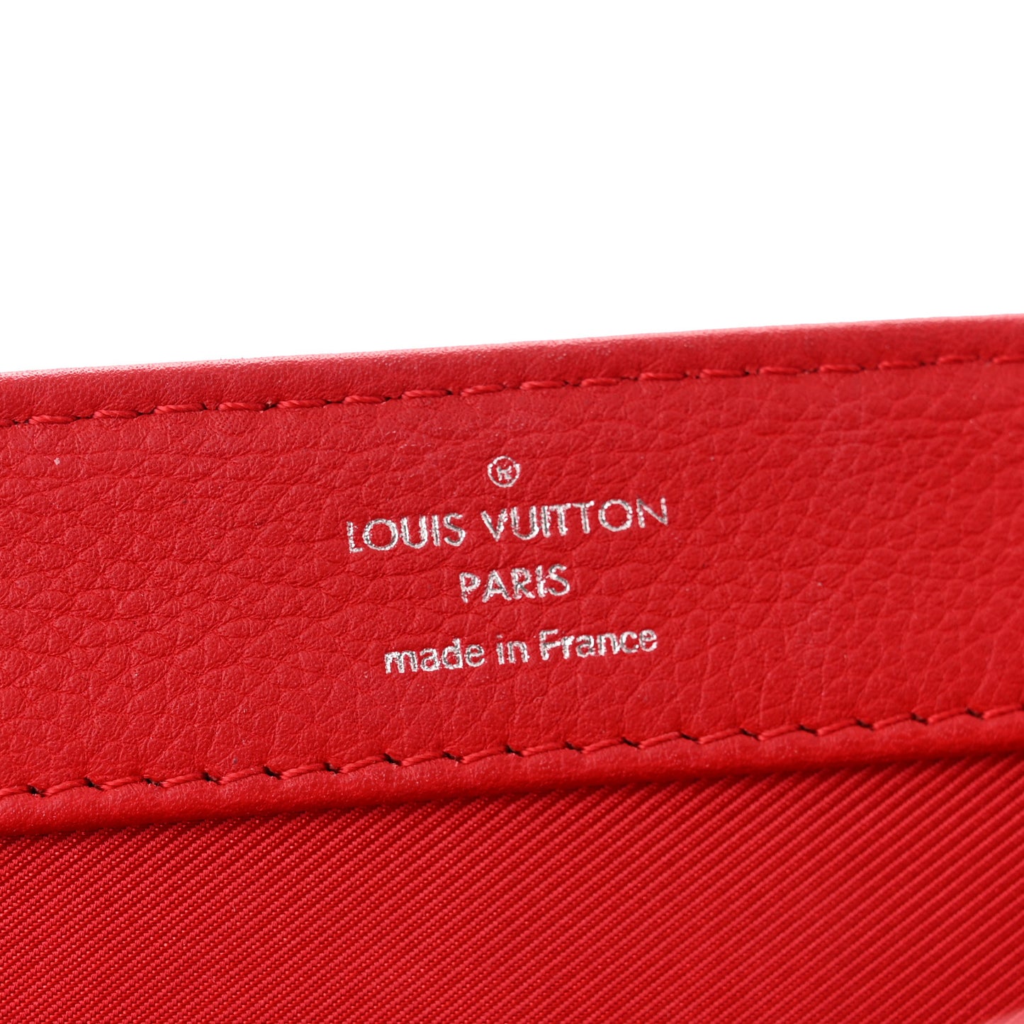 Calfskin Lockme II Chain Bag BB Rubis