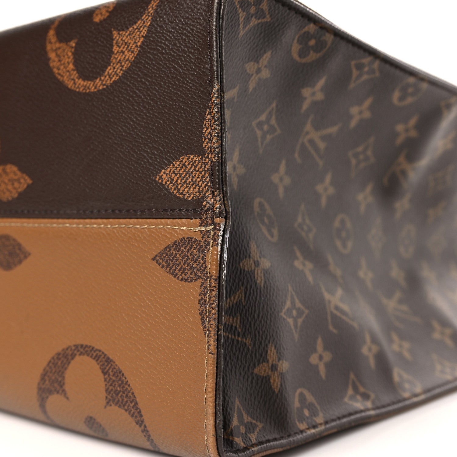 Louis Vuitton Reverse Monogram Giant Onthego GM 9 of 10