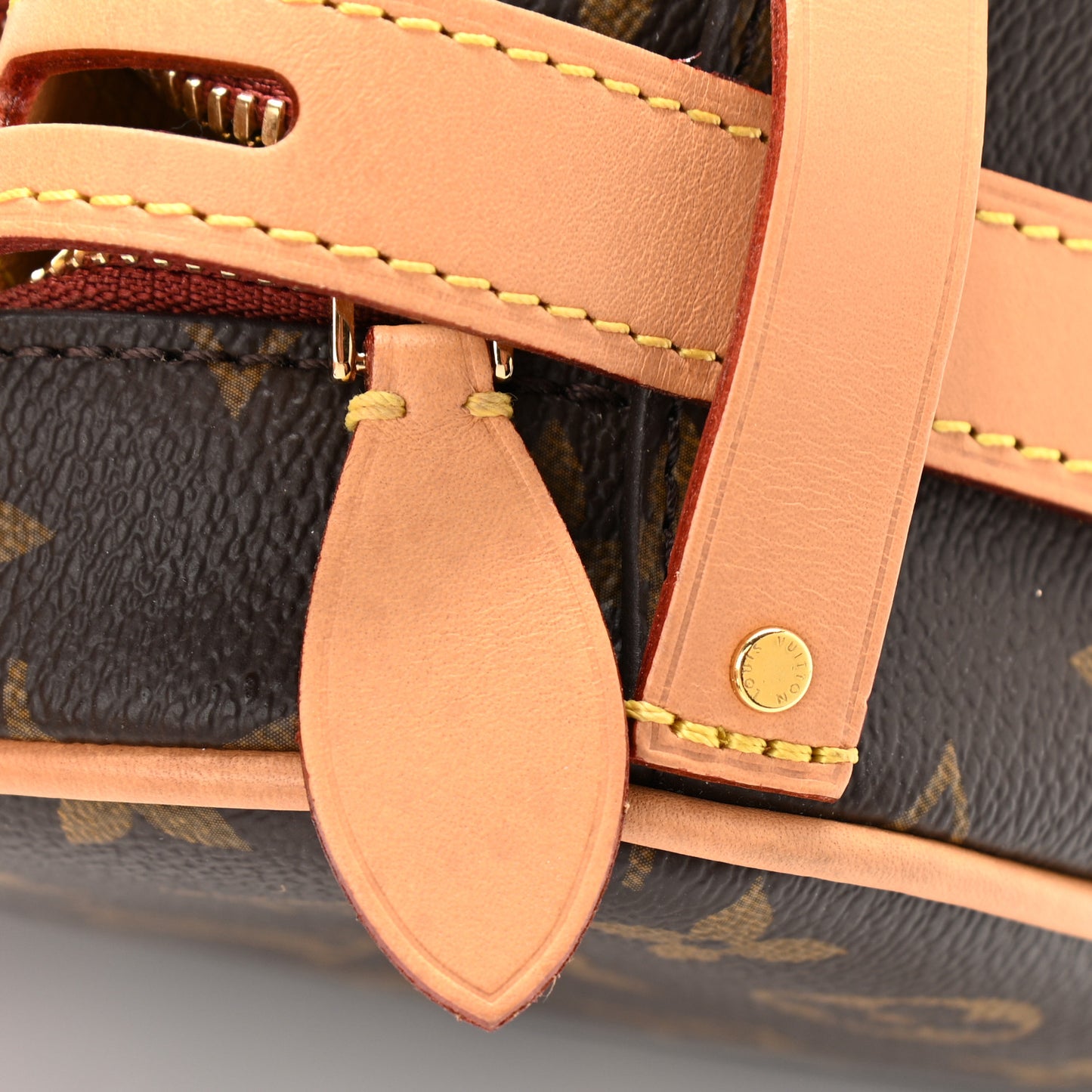 Monogram Game On Coeur