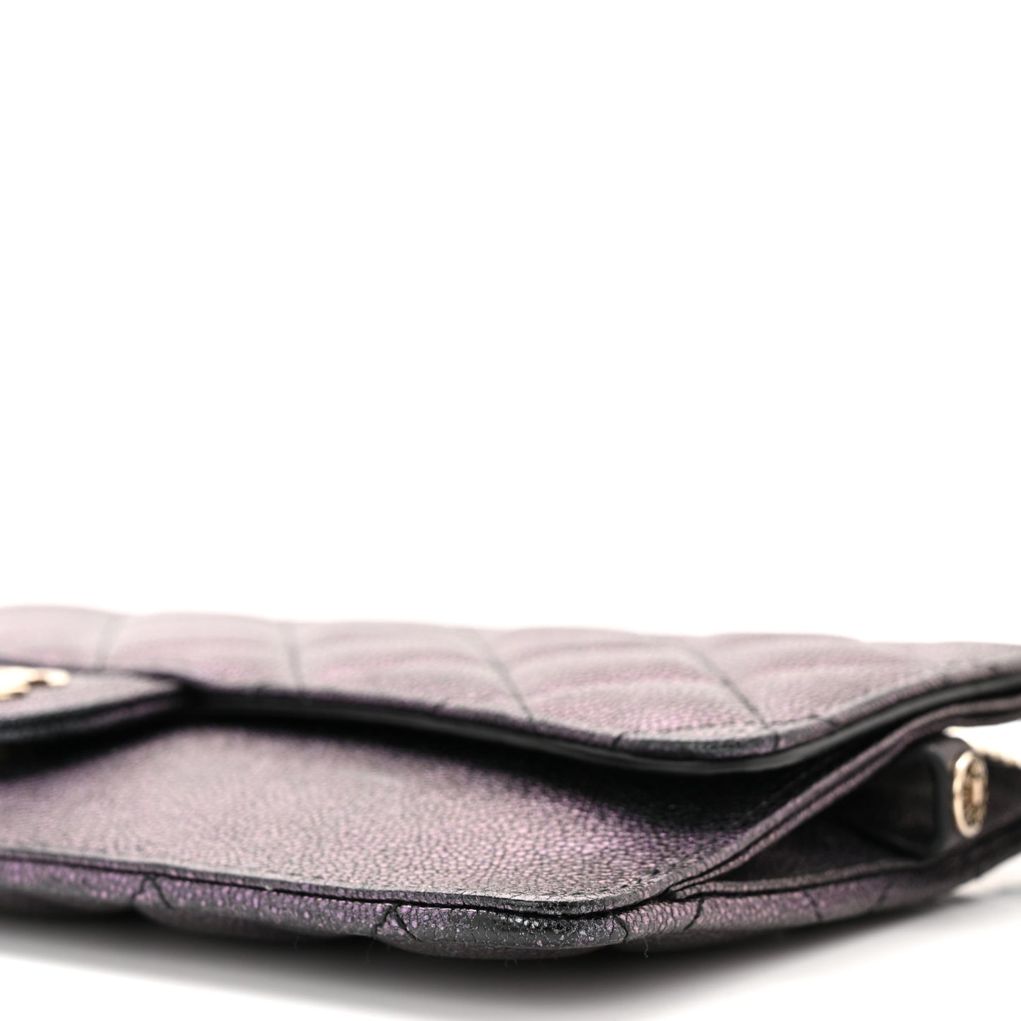 Iridescent Caviar Quilted Classic Pouch With Handle Black