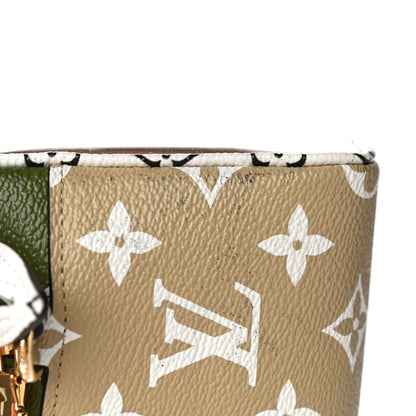 Louis Vuitton Monogram Giant Beach Pouch Kaki 13 of 13