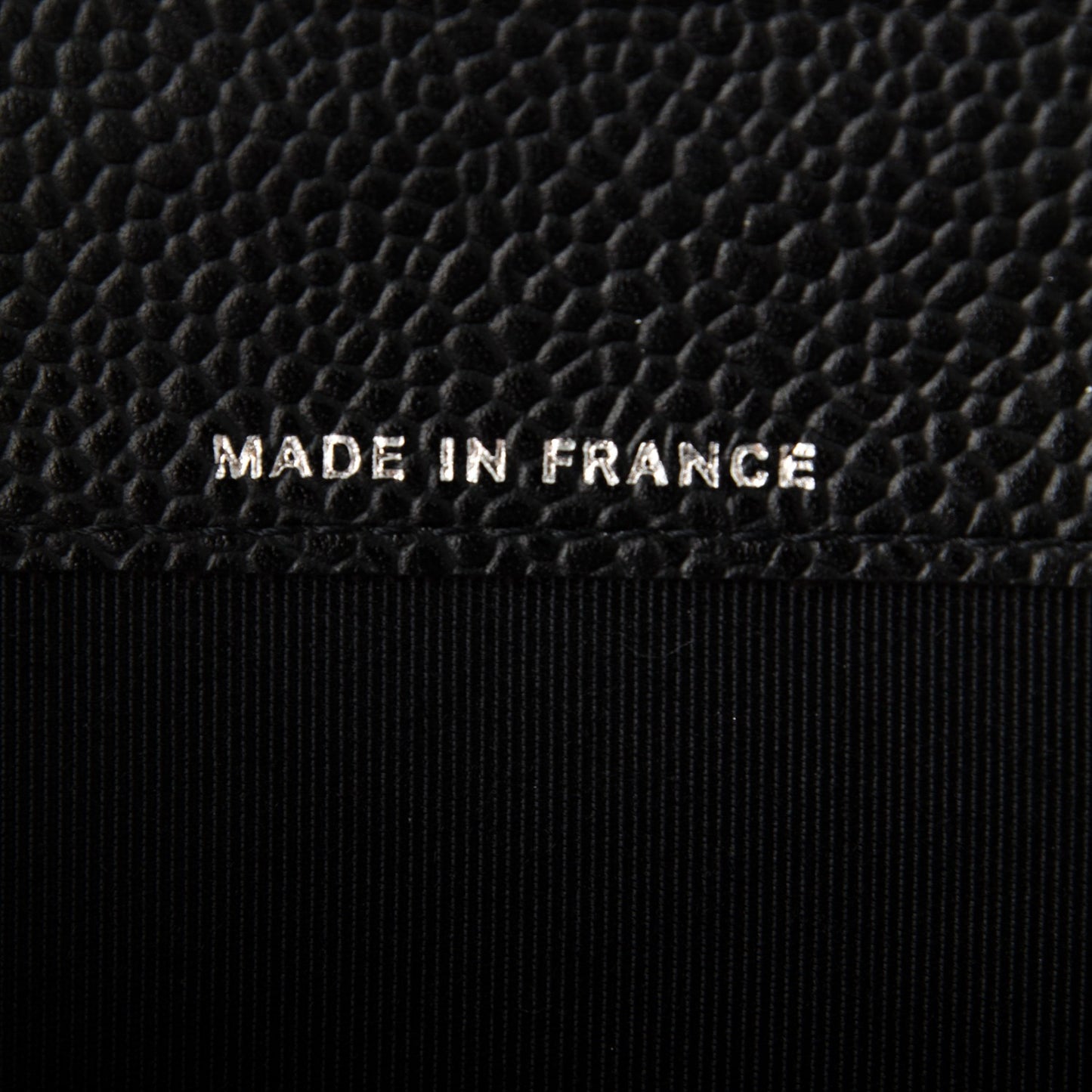 Caviar Quilted Yen Wallet Black