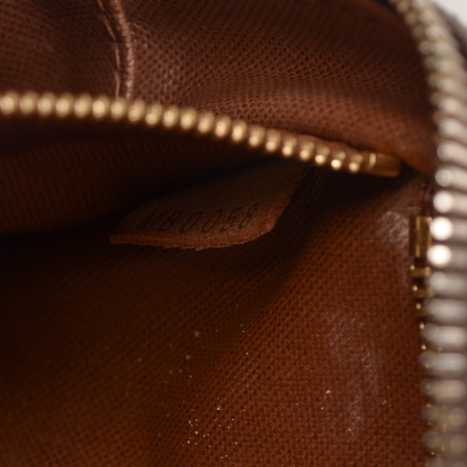 Louis Vuitton Monogram Toiletry Bag 25 7 of 7