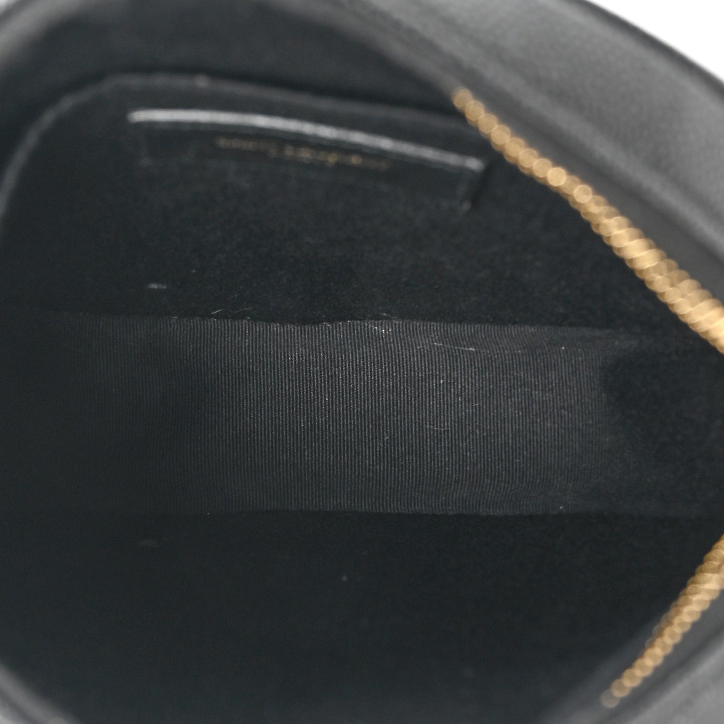 Grain De Poudre Matelasse Chevron Quilted Round Vinyle Camera Bag Black