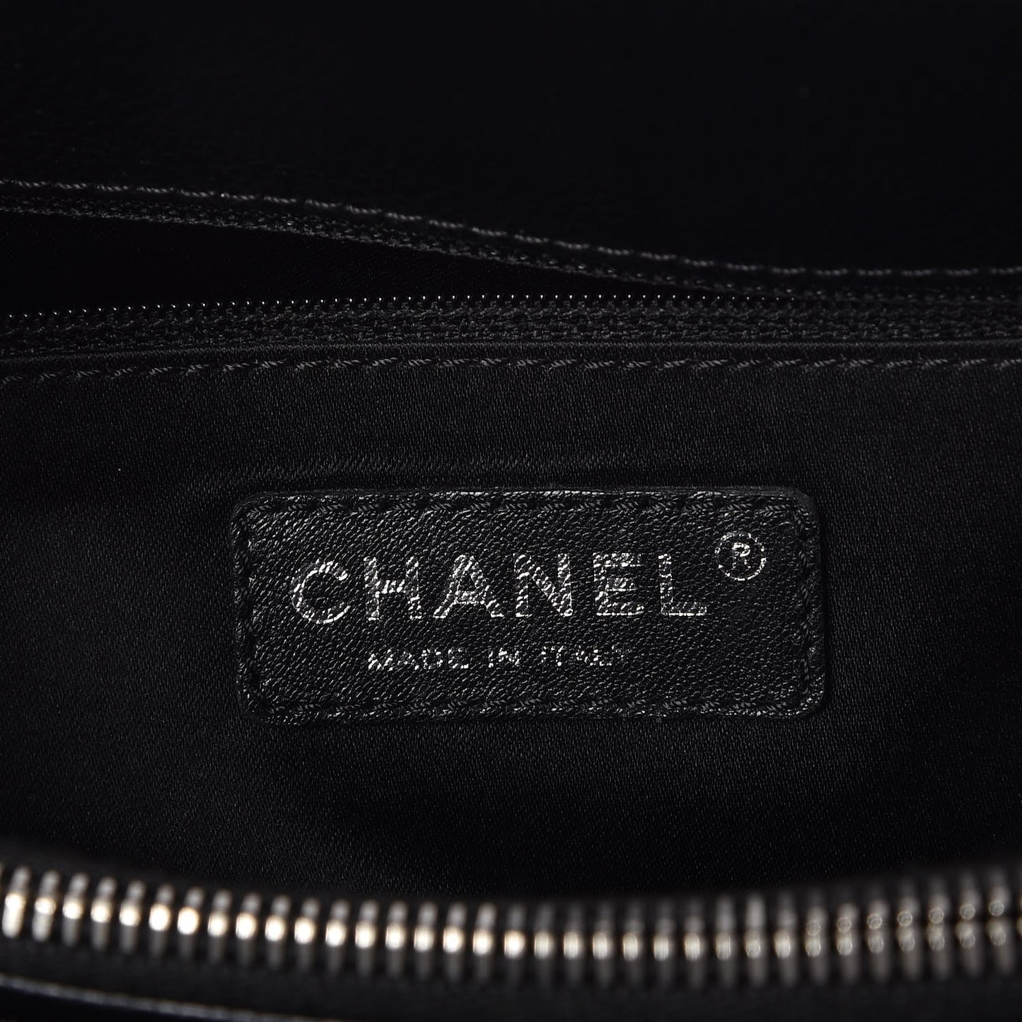 Caviar Quilted Grand Shopping Tote GST Black