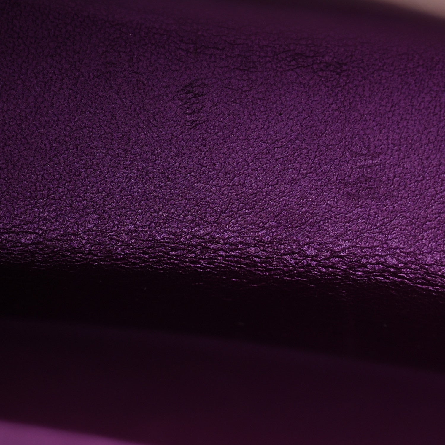 Chanel Iridescent Lambskin Quilted CC Phone Holder 9 of 9