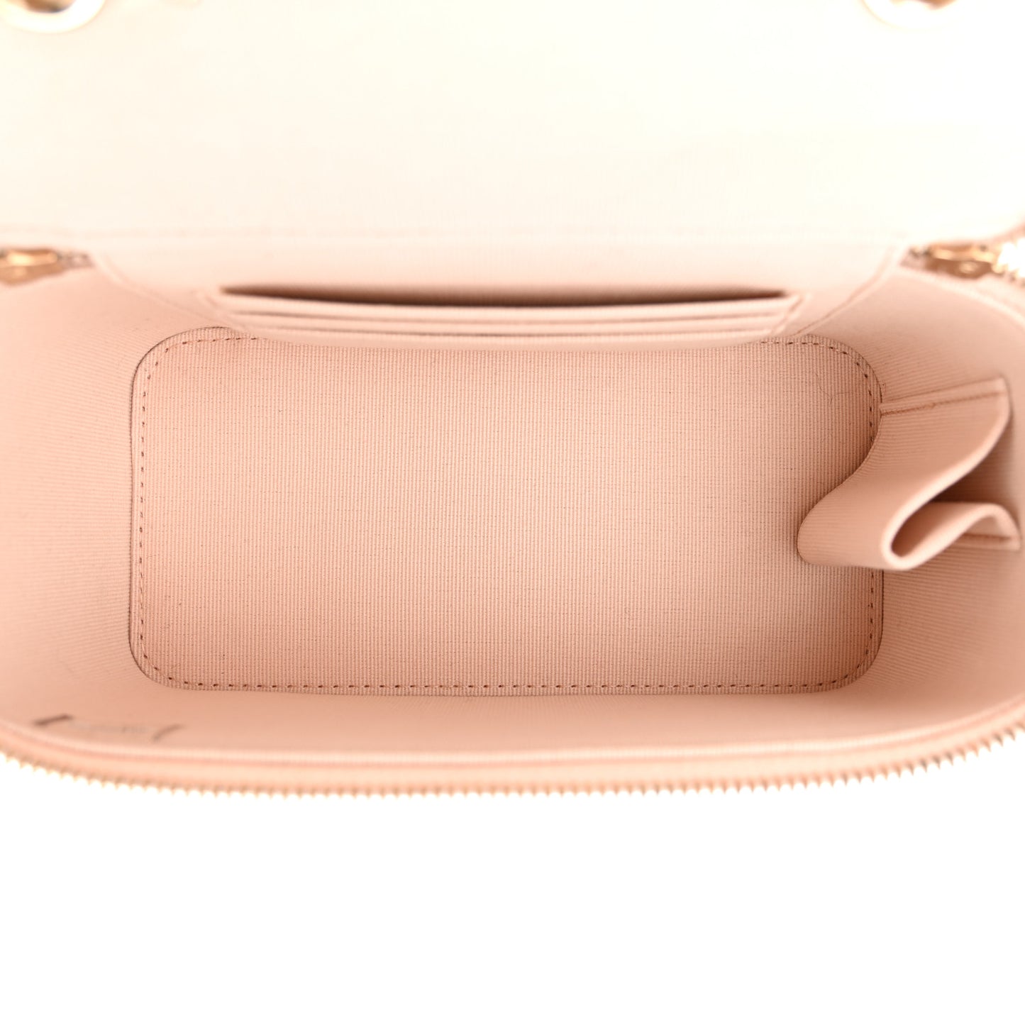 Caviar Quilted Small Vanity Case With Chain Light Pink