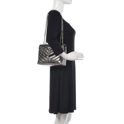 Saint Laurent Metallic Calfskin Y Quilted Monogram Small Loulou Chain Satchel Acciaio 2 of 10