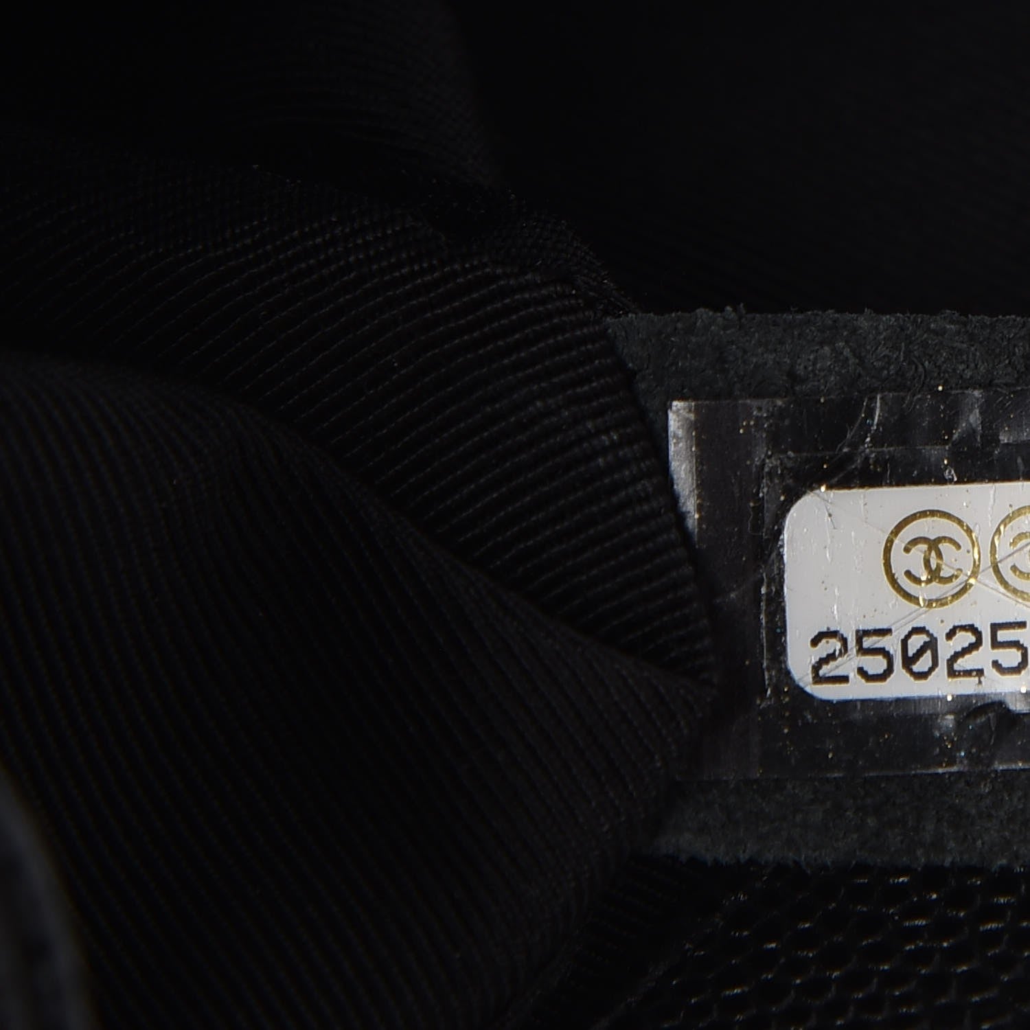 Chanel Caviar Quilted Medium Boy Flap Black 7 of 12