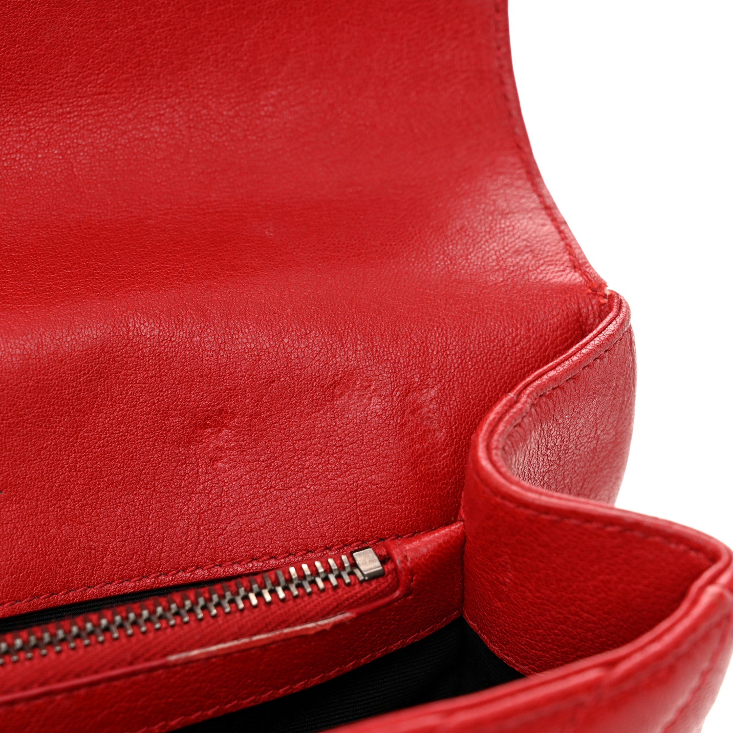 Saint Laurent Sheepskin Matelasse Chevron Monogram Medium College Bag Rouge 15 of 16