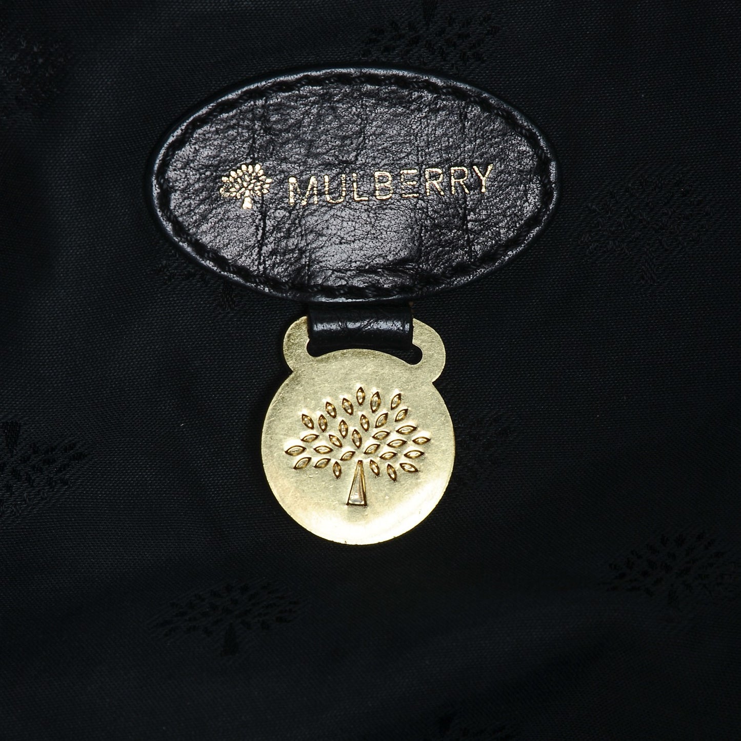 Soft Buffalo Oversized Alexa Black