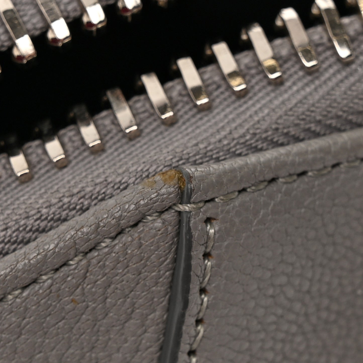 Sugar Goatskin Small Antigona Pearl Grey