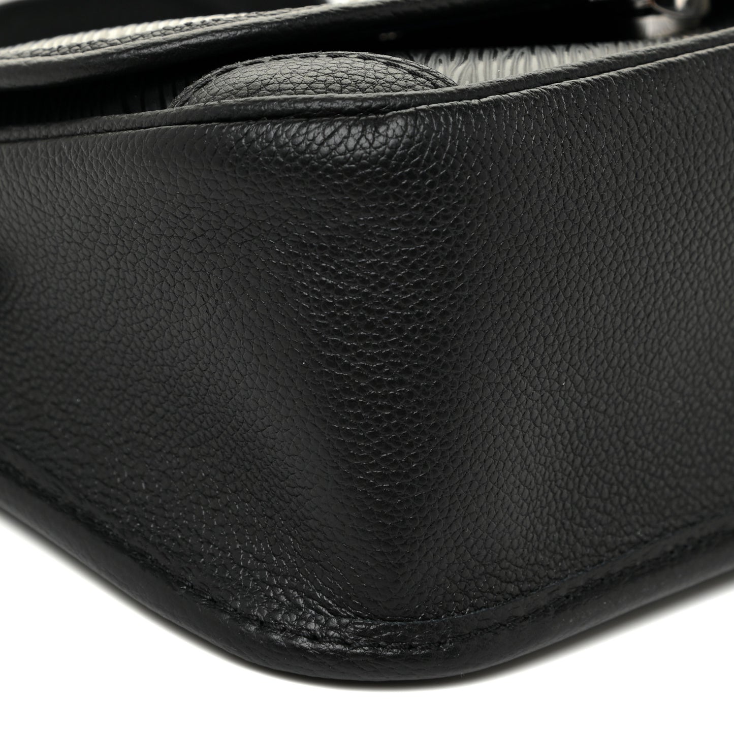 Epi Buci Crossbody Black