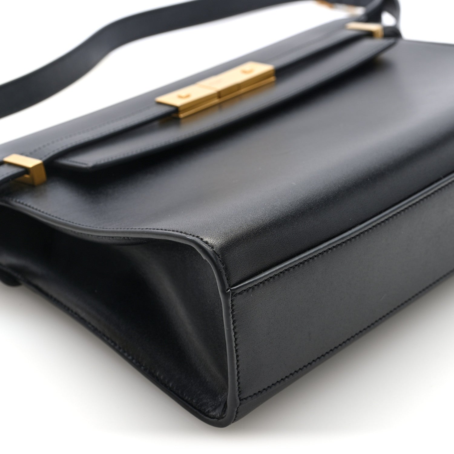 Saint Laurent Smooth Calfskin Manhattan Shoulder Bag Black 8 of 9