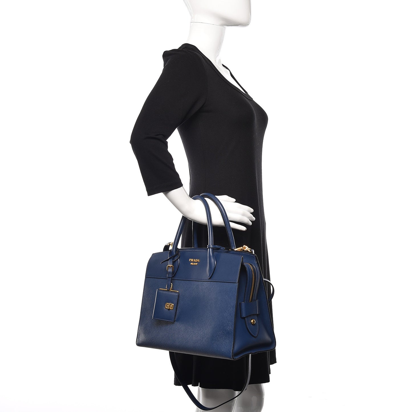 Saffiano City Calfskin Medium Esplanade Bleuette