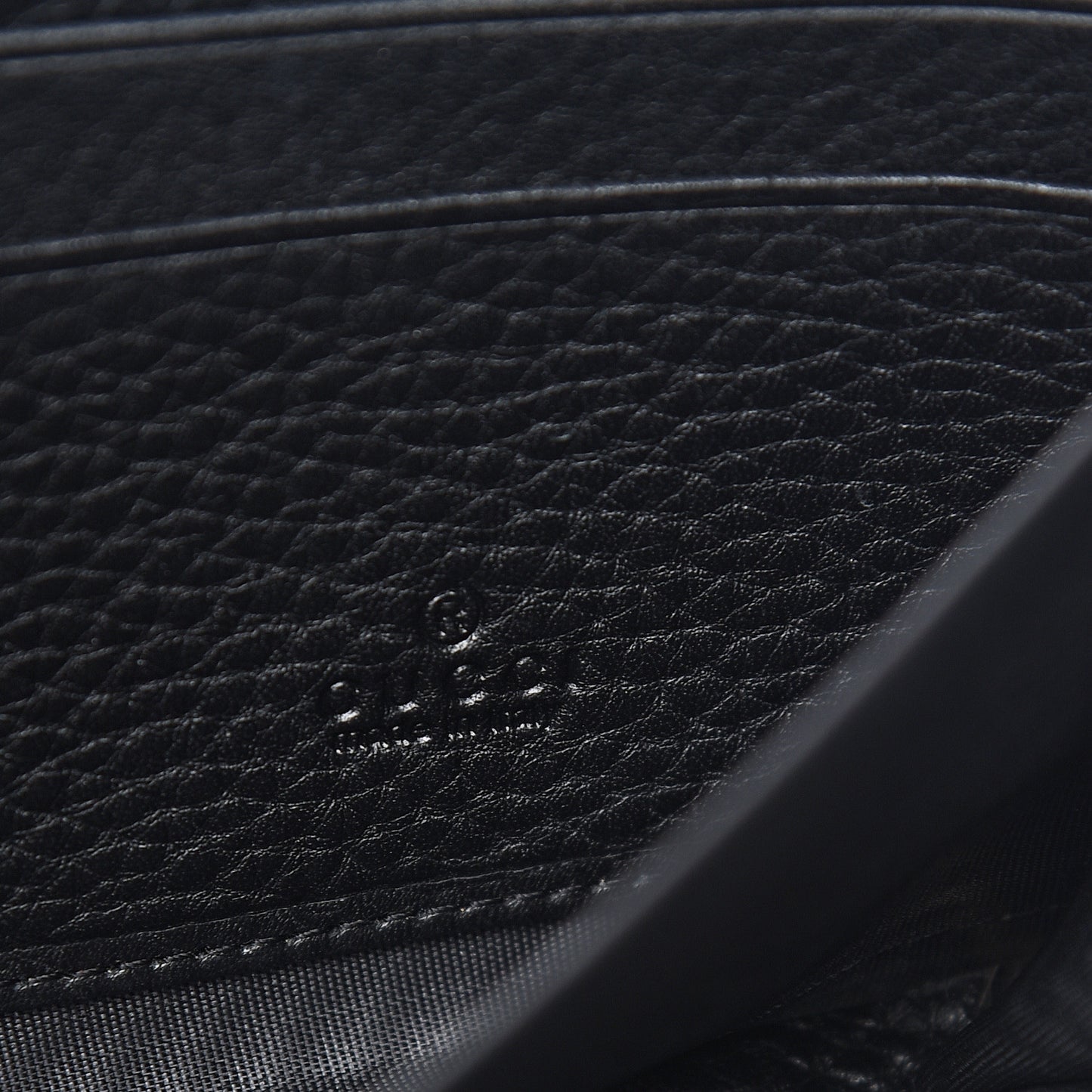 Pebbled Calfskin Soho Zip Around Wallet Black