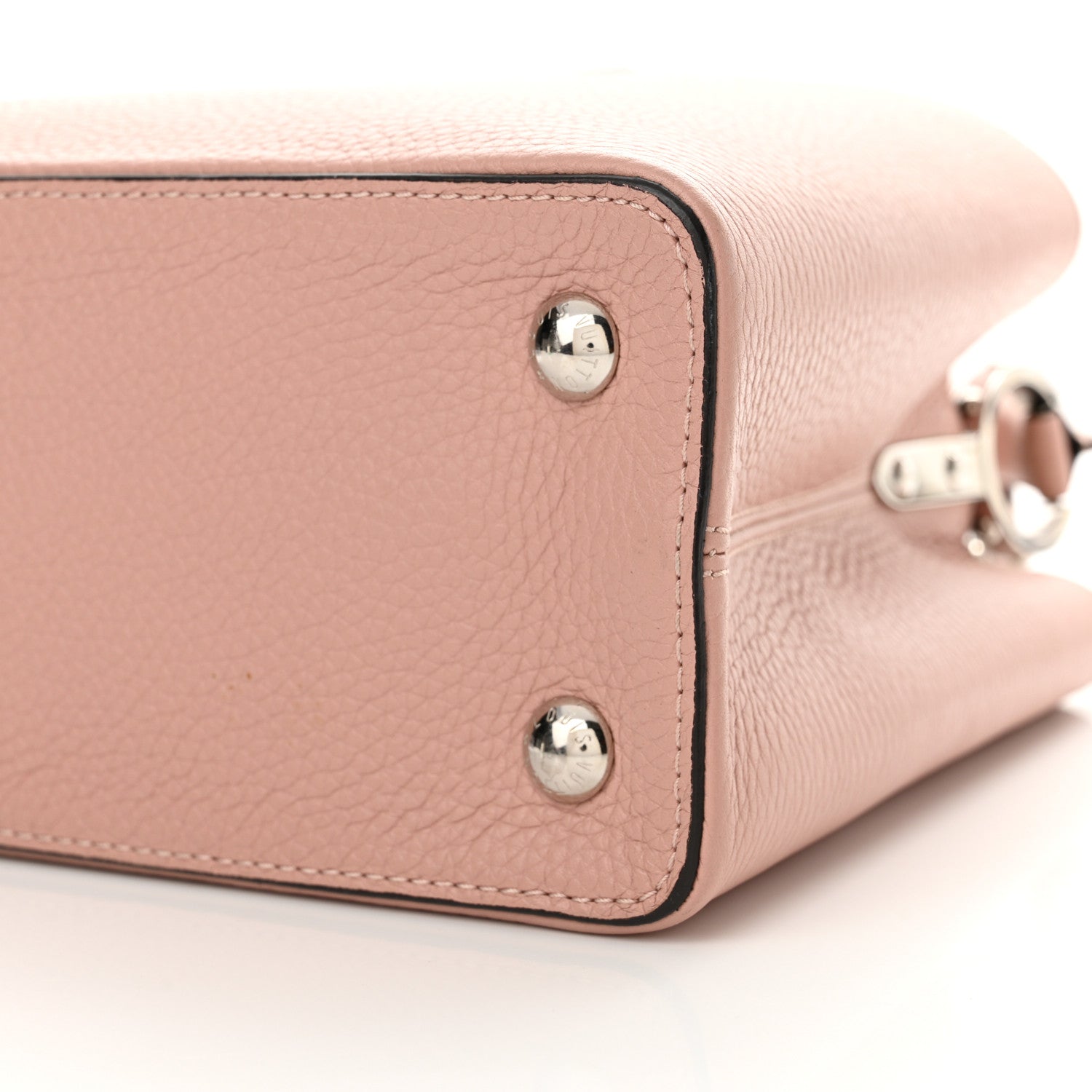 Louis Vuitton Taurillon Capucines PM Magnolia 9 of 10