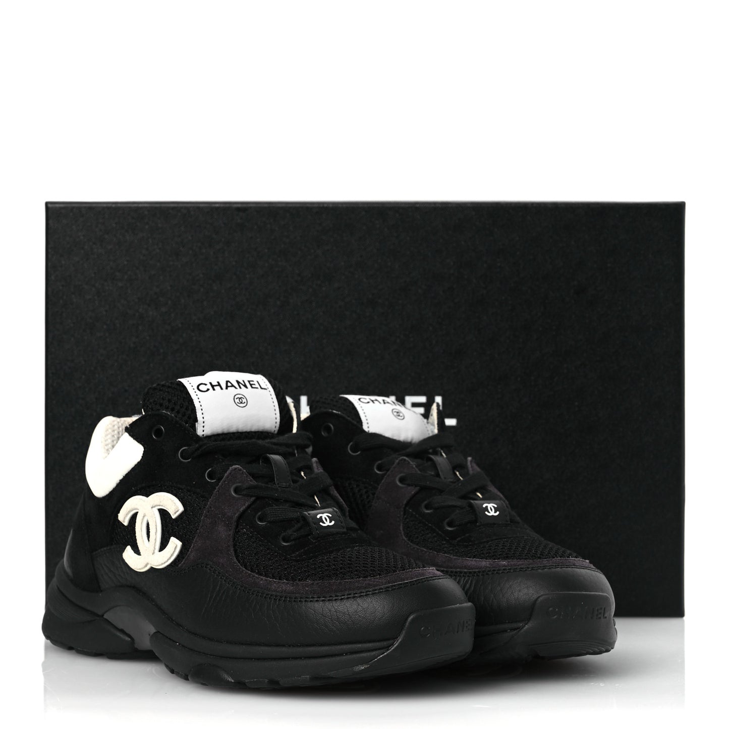 Mesh Suede Grained Calfskin Womens CC Sneakers 37 Black White