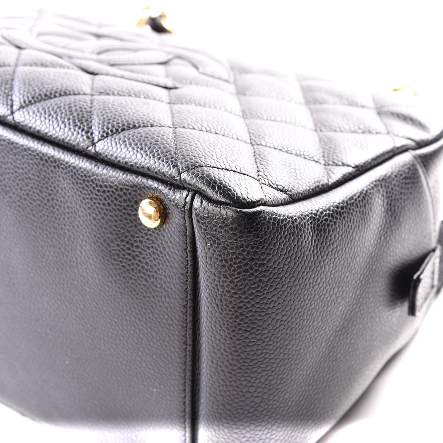 Caviar Quilted Petit Timeless Tote PTT Black