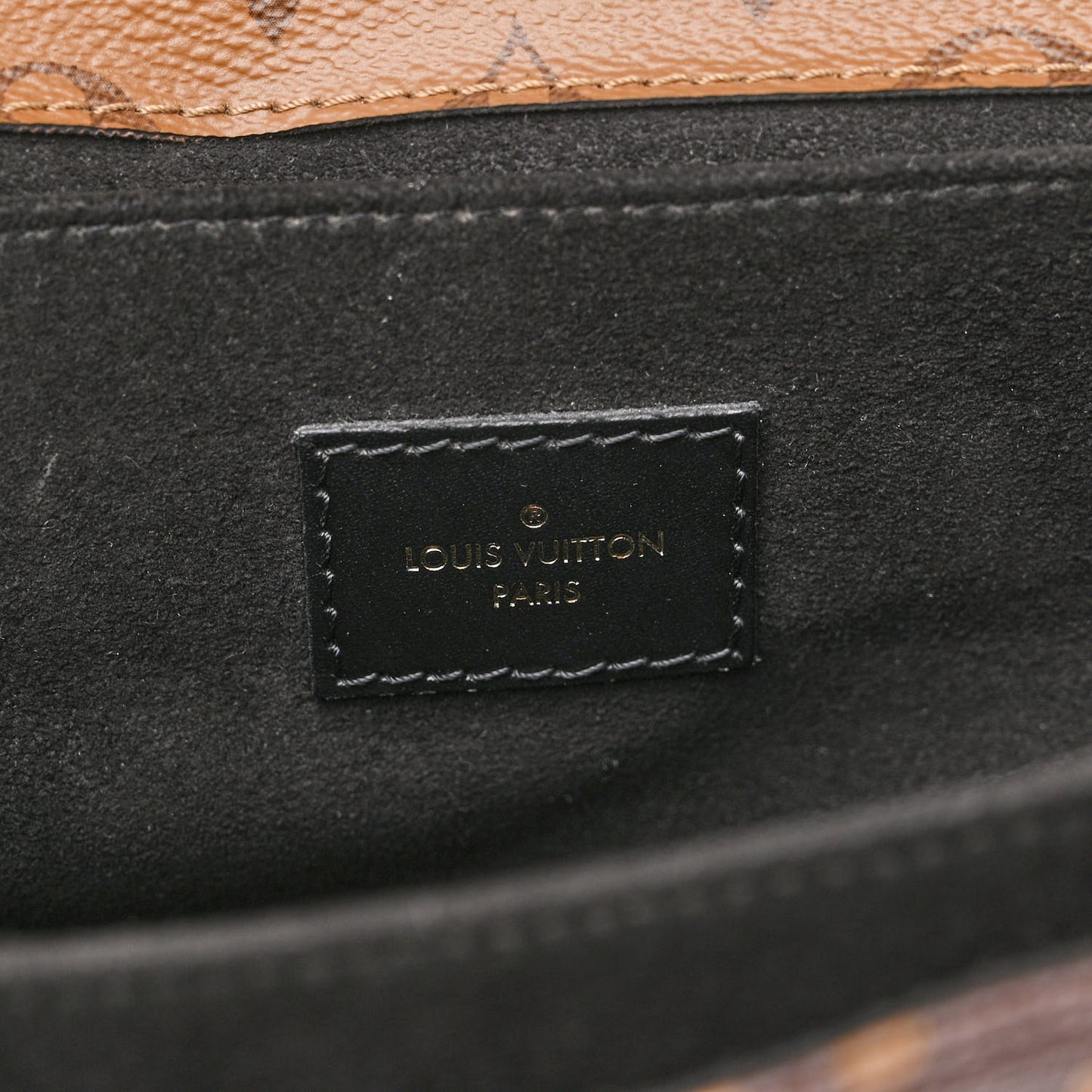 Reverse Monogram Pochette Metis