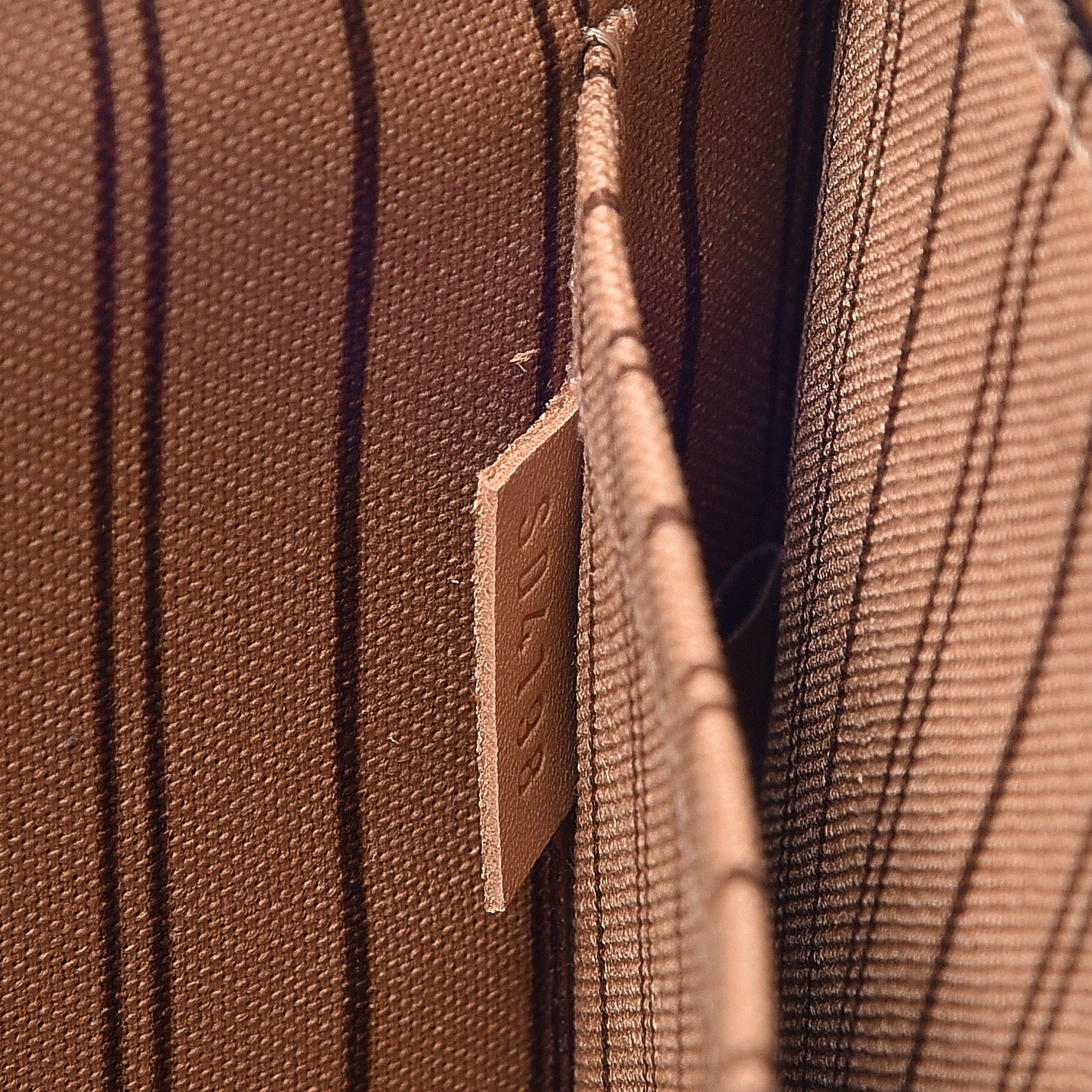 Monogram Neverfull MM GM Pochette