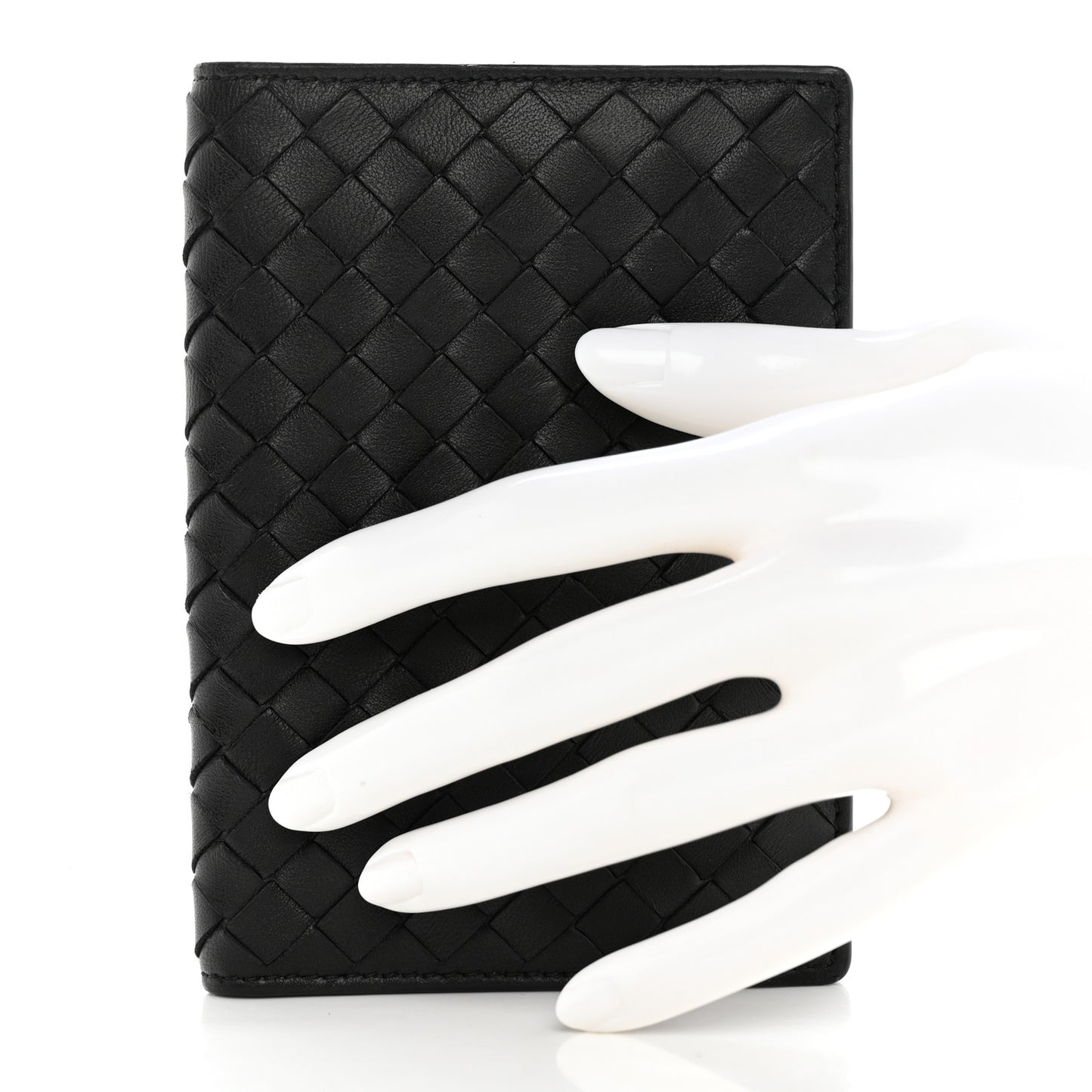 Nappa Intrecciato Passport Case Black