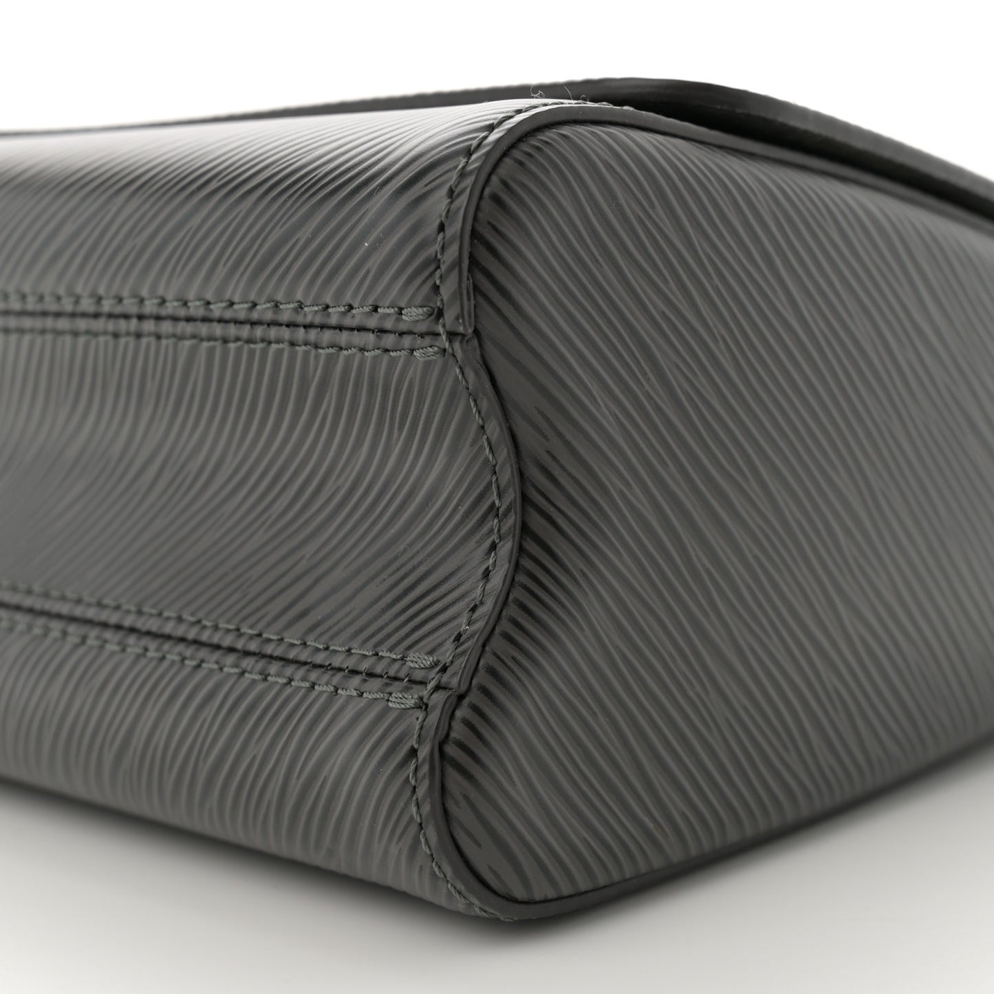Epi Twist Shoulder Bag MM Etain