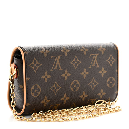 Louis Vuitton Monogram Pochette Camille 3 of 10