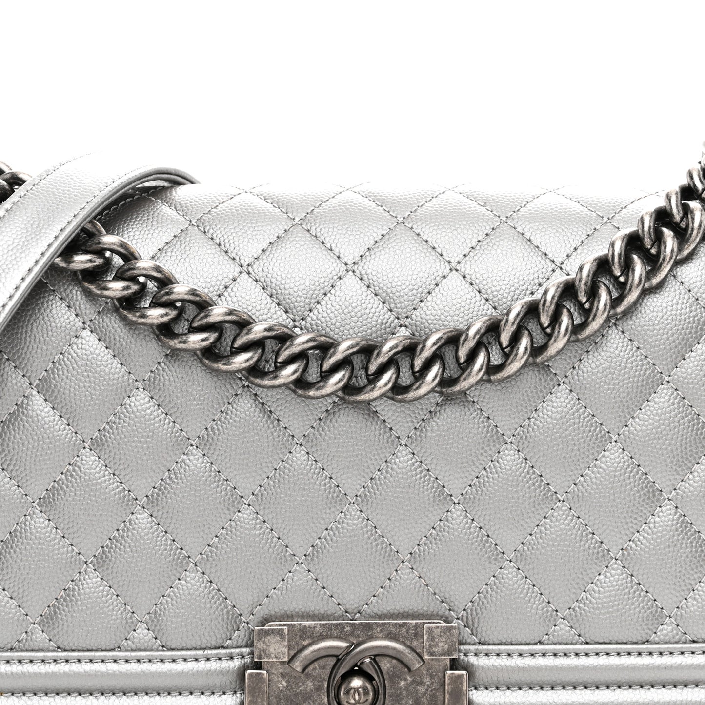 Metallic Caviar Quilted Medium Boy Flap Silver