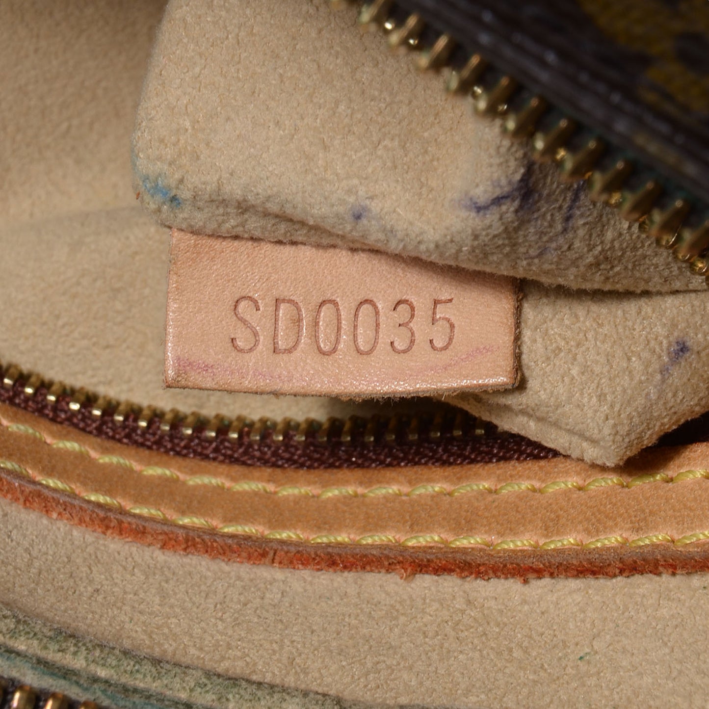 Monogram Looping MM