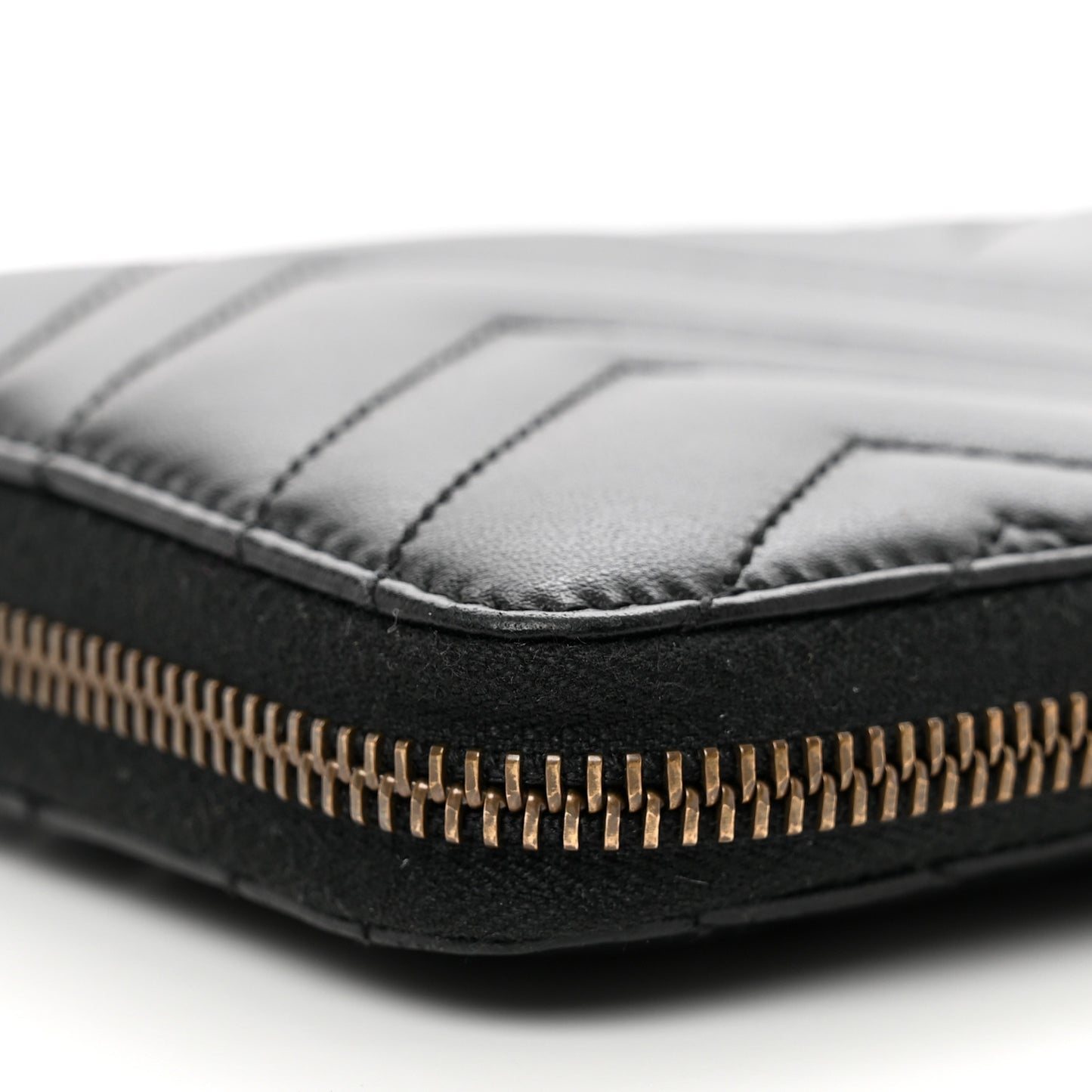 Calfskin Matelasse GG Marmont Zip Around Organizer Wallet Black