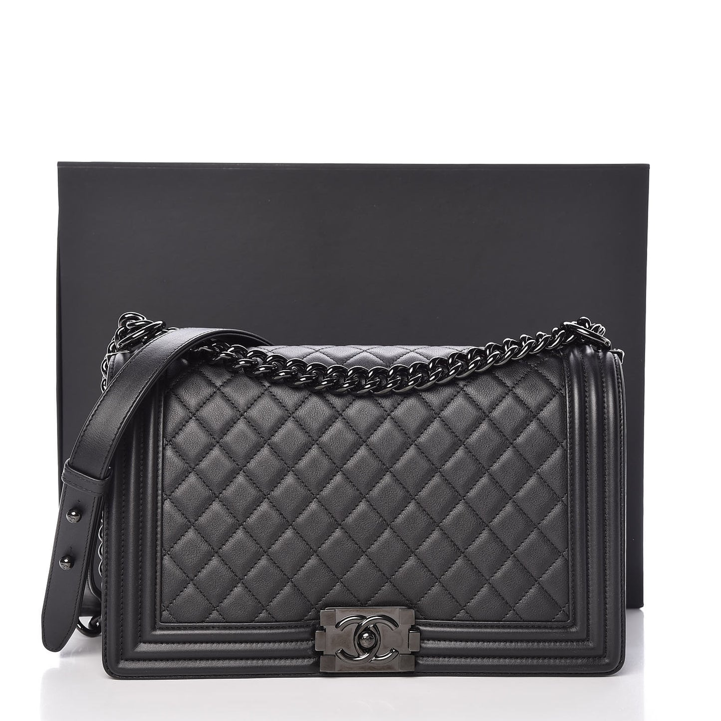 Calfskin Quilted New Medium Boy Flap So Black
