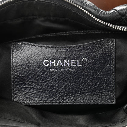 Chanel Glazed Calfskin On The Road Hobo Black 6 of 10