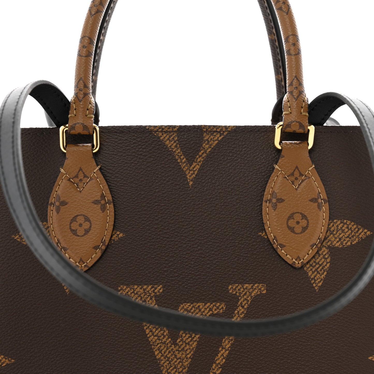 Reverse Monogram Giant Onthego MM