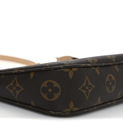 Louis Vuitton Monogram Chain Pochette Accessories 8 of 9