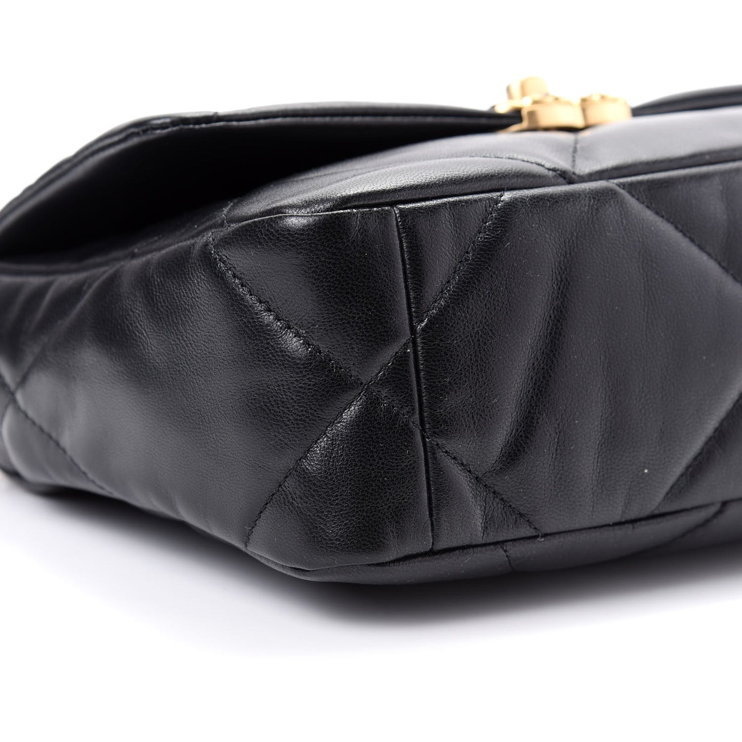 Shiny Goatskin Quilted Medium 19 Flap Black