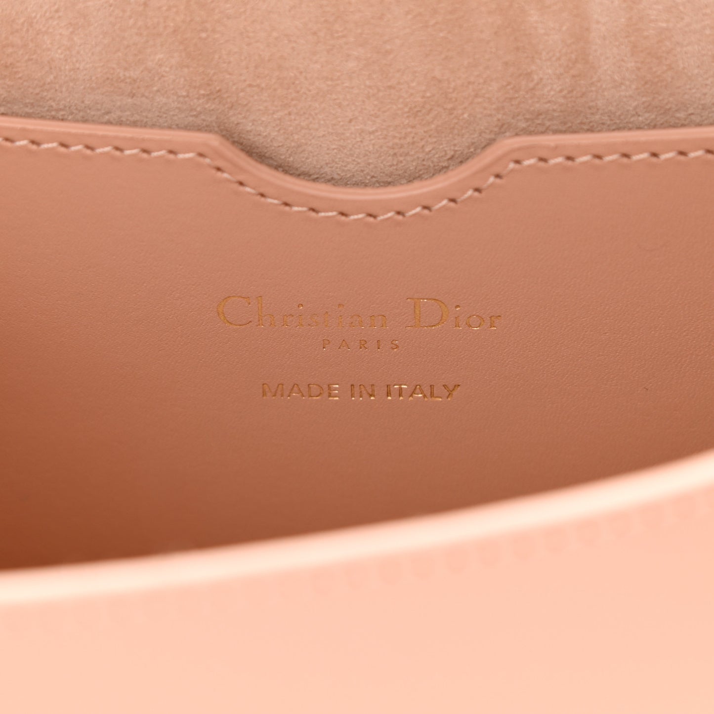 Box Calfskin Large Bobby Flap Rose Des Vents