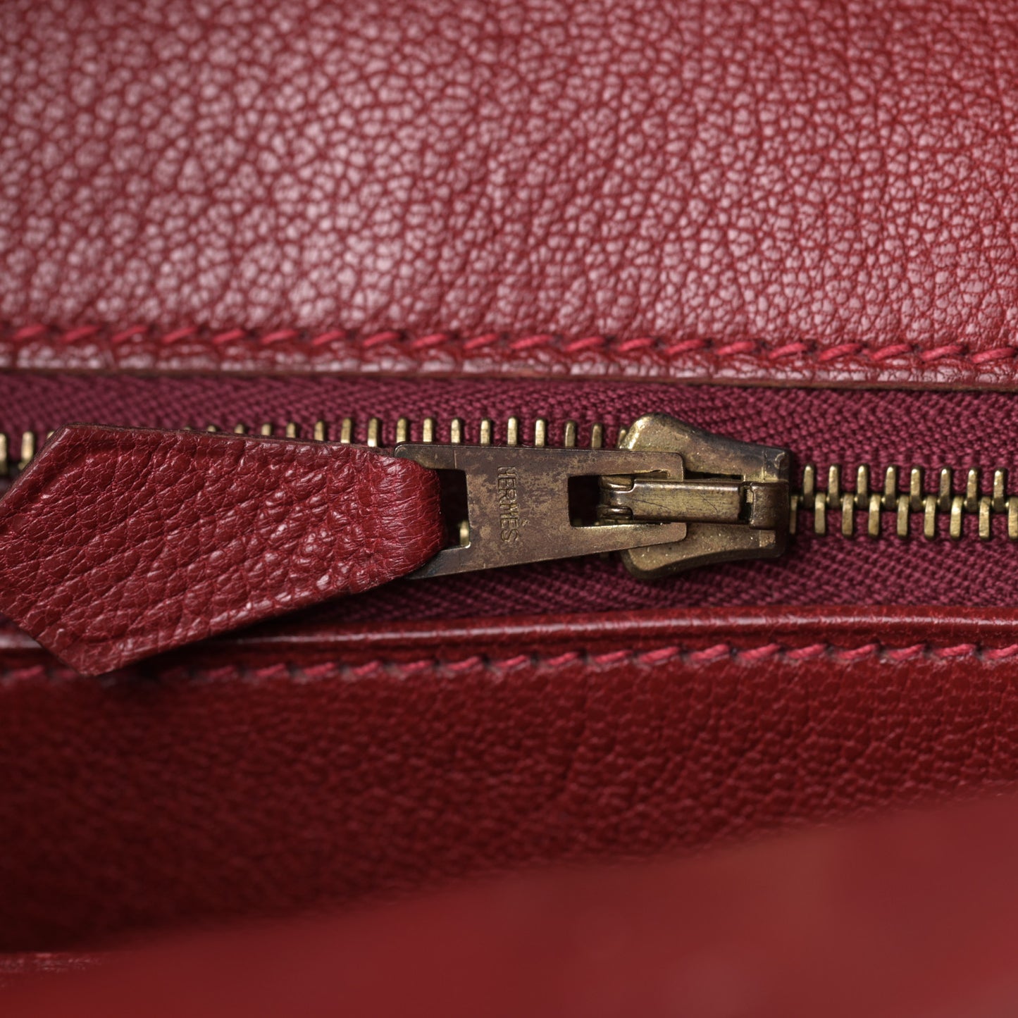 Shiny Alligator Birkin 35 Rouge Vif