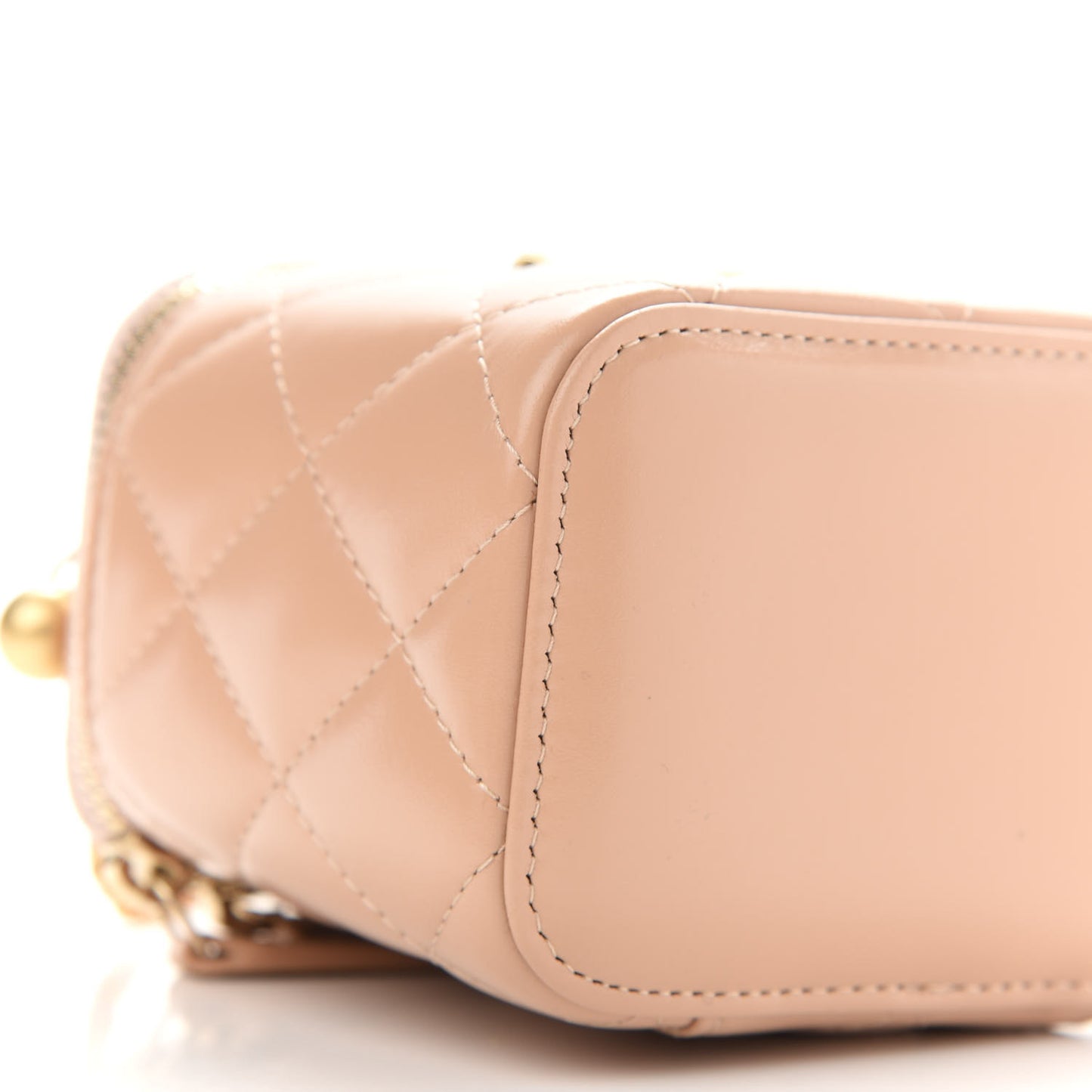 Calfskin Quilted Mini Perfect Fit Vanity Case With Chain Beige